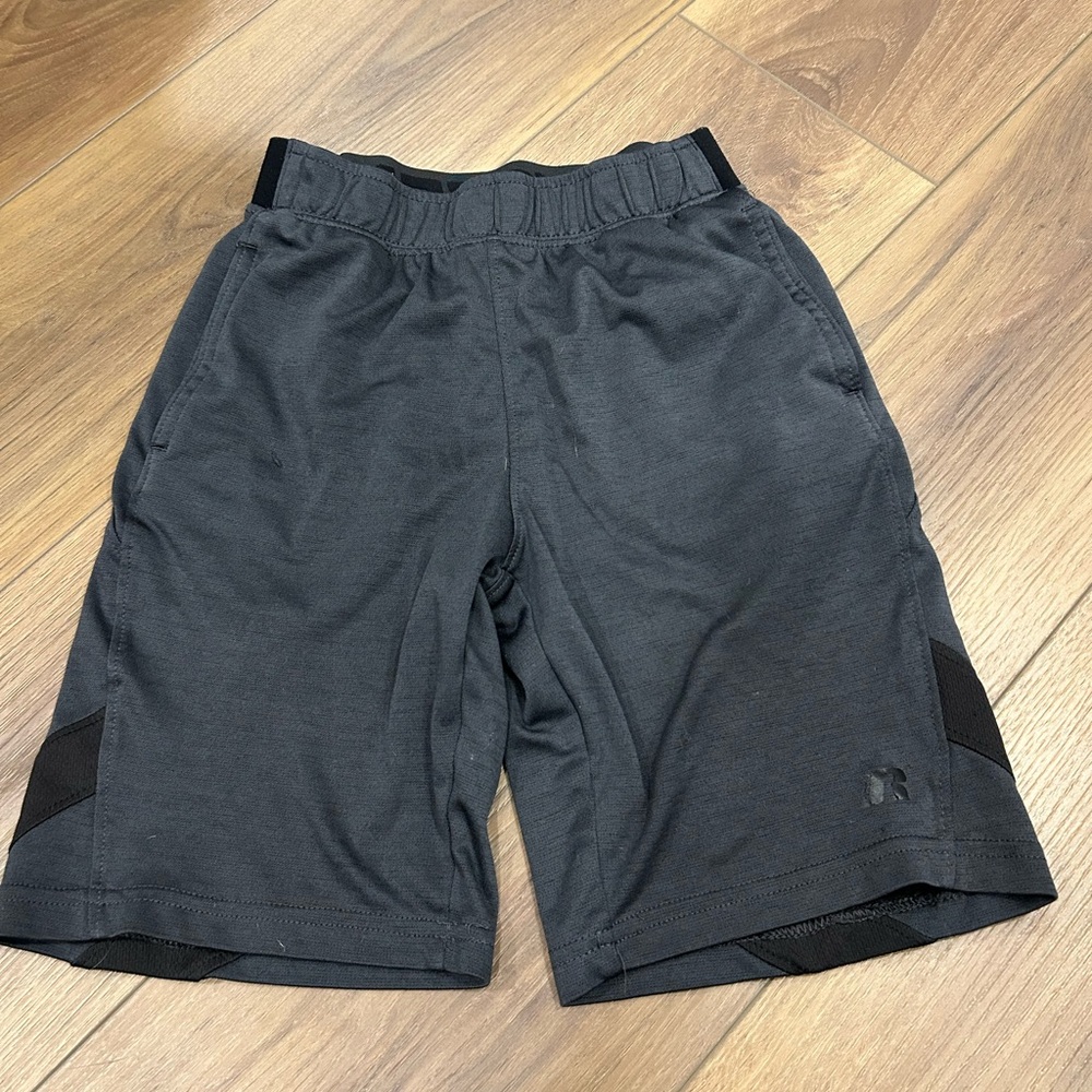 Russell Boys Athletic Shorts Size Small (6/7) Black Gray Activewear